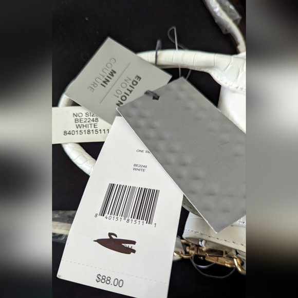 Mini couture purses - wht, yellow, light blue, purple, pink - Picture 4 of 5